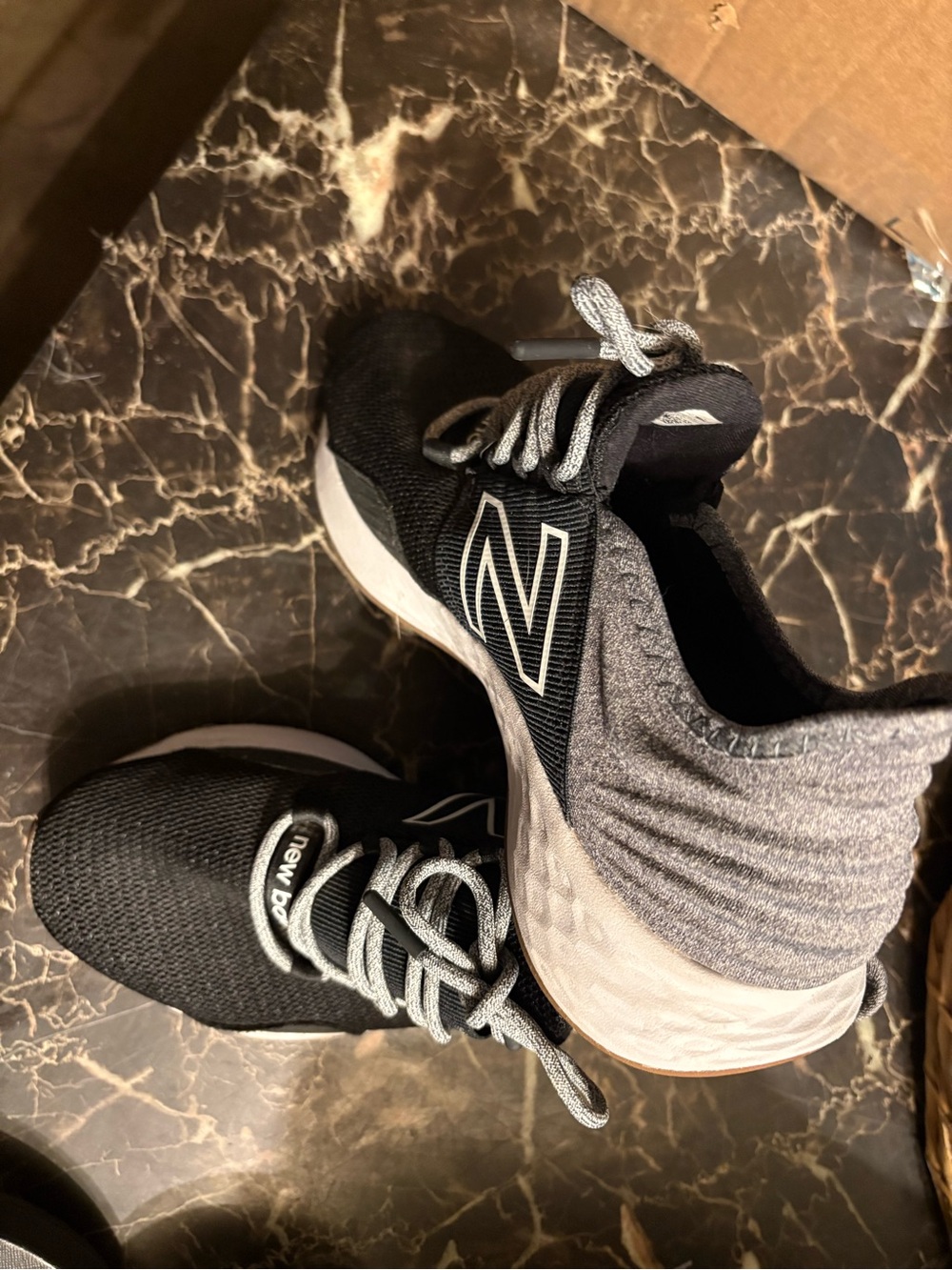 New Balance women Black and Gray Slip-On Running Shoes - Picture 3 of 3
